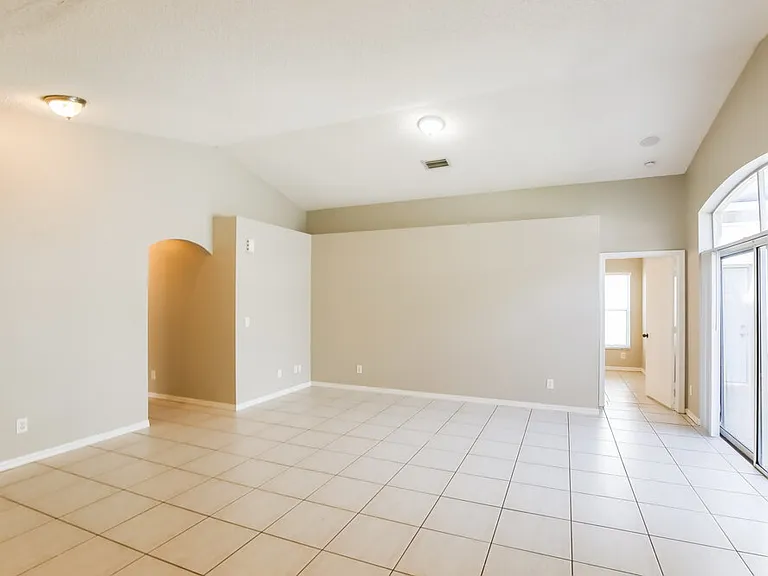 7273 Burgess Dr — Photo 7