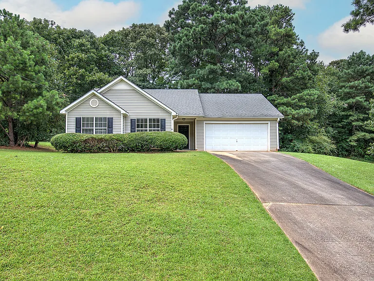 8714 Post Oak Dr — Photo 2