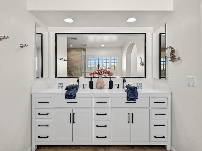 20802 Grayhawk Dr #1087 — Photo 46