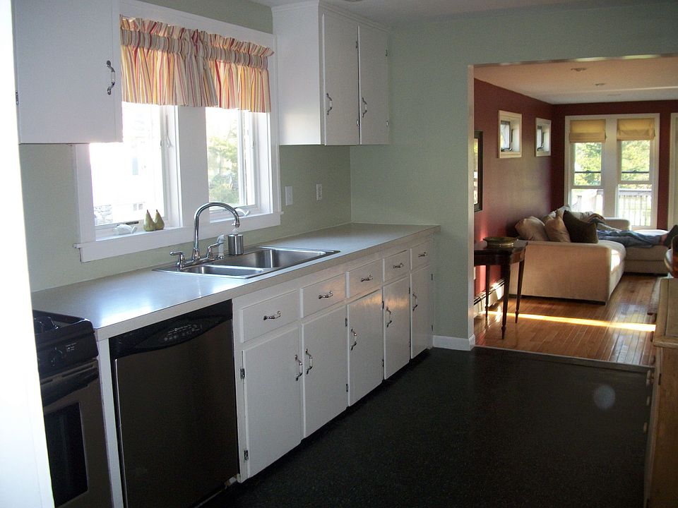 57 Summer St, Andover, MA 01810 Zillow