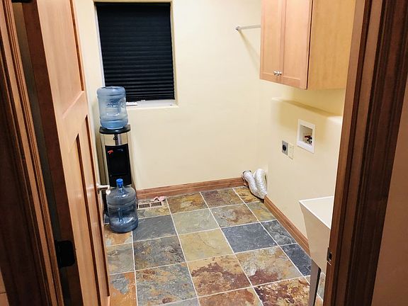 3rd image of 1012 Summerlon Way #0