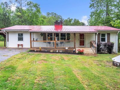 327 Brandy Ln, Pickens, SC, 29671