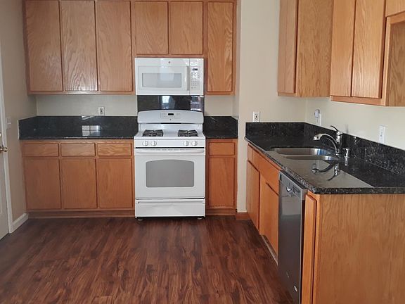 4th image of 1437 May St
