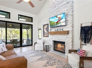 430 Palisades Dr, Lake Ozark, MO 65049