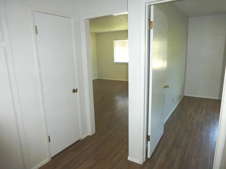 70 Plaza Way — Photo 10