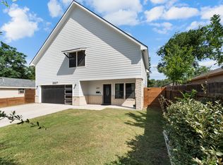 2227 Frank Henderson Jr Dr, Dallas, TX 75216