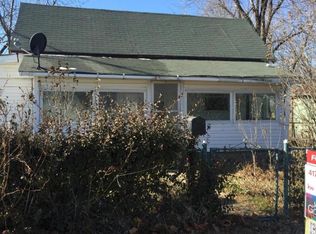 712 S Hall St, Webb City, MO 64870