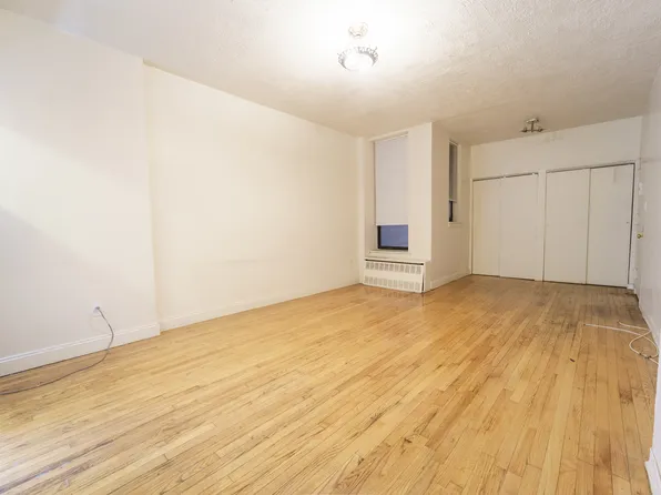 56 West 119th Street image 4 of 11