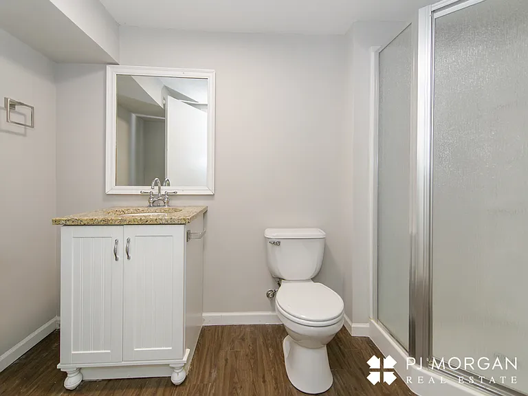 4107 N 213th Cir — Photo 13