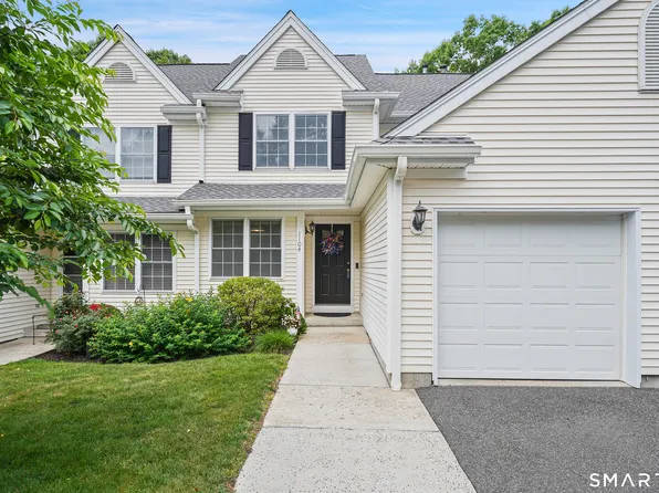 1104 Bradford Drive #1104, Danbury, CT 06811