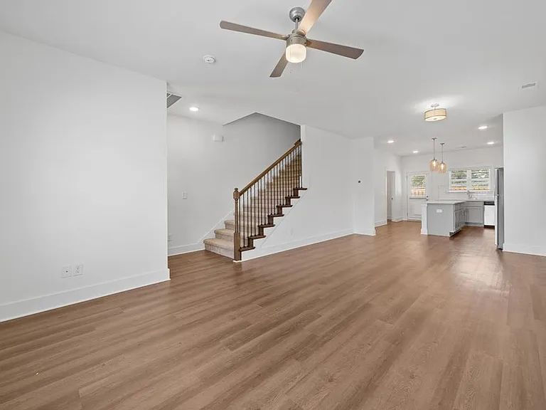 148 Patton Way — Photo 30