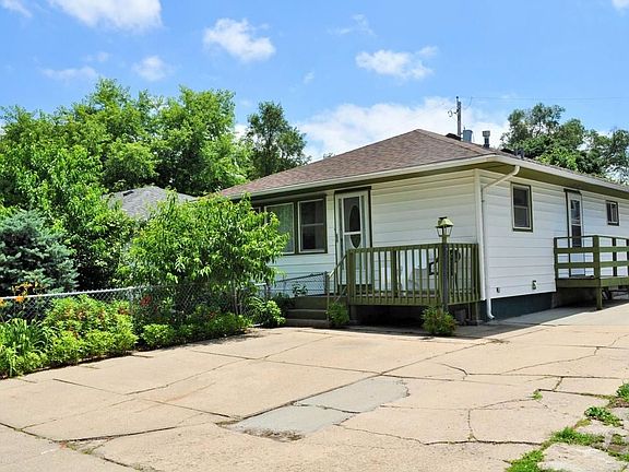 2nd image of 2721 H Ave