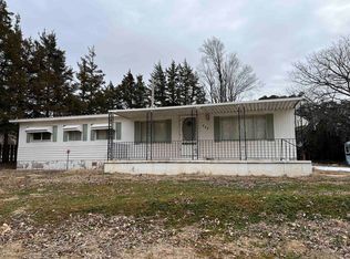 406 N Adams St, Medicine Lodge, KS 67104