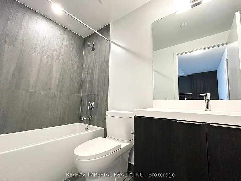 5858 Yonge St #712 — Photo 10