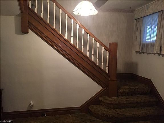 2nd image of 1021 S Zane Hwy