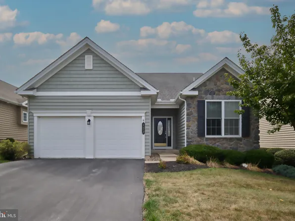 123 Founders Ct, Boalsburg, PA 16827