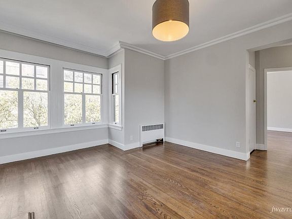 4th image of 2989 Jackson St APT 4