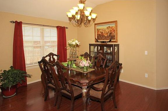 5th image of 2617 Deer Chase Dr