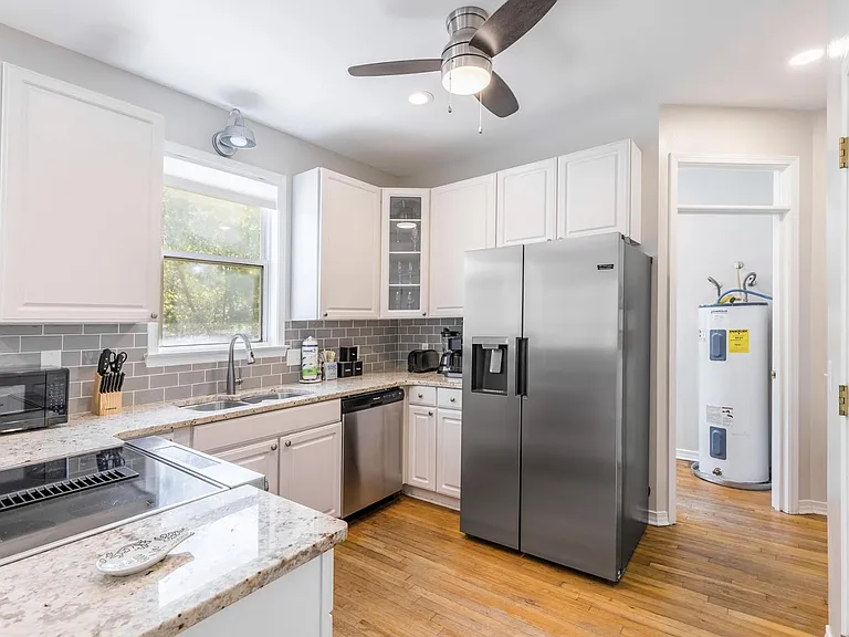 174 Woodland Dr — Photo 3