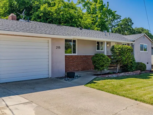 215 Patricia Ln, Sutter Creek, CA 95685