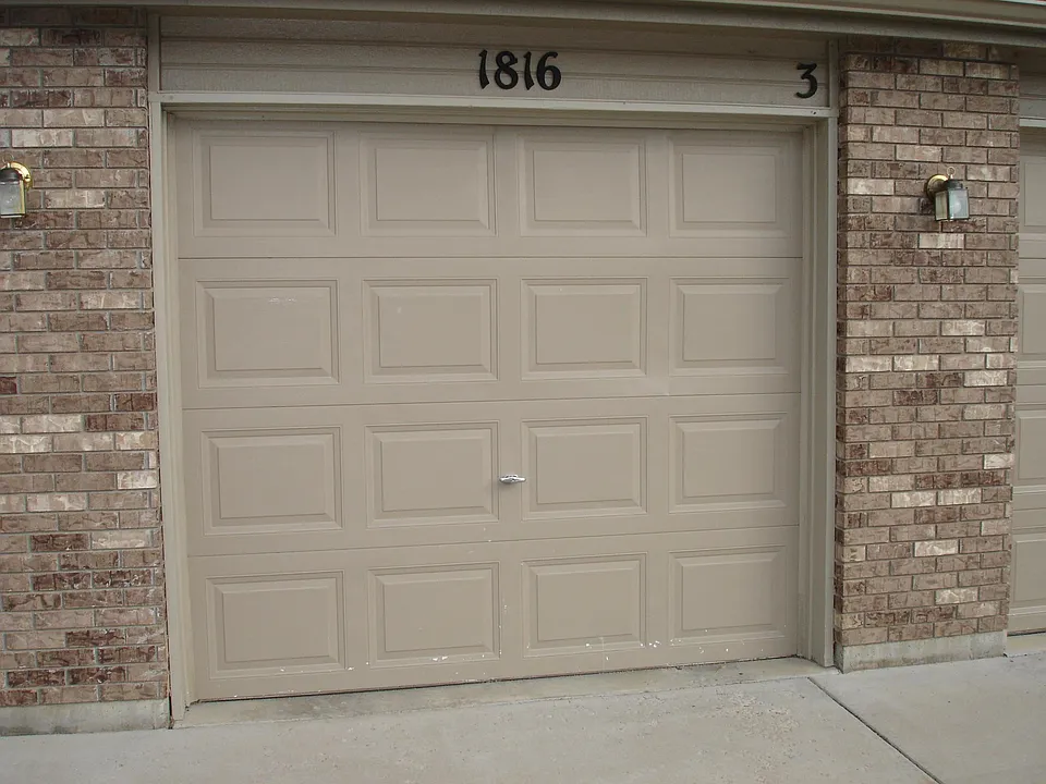 1816 Lily Pl #2
