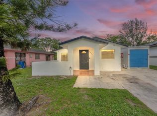 3605 NW 181st St, Miami Gardens, FL 33056
