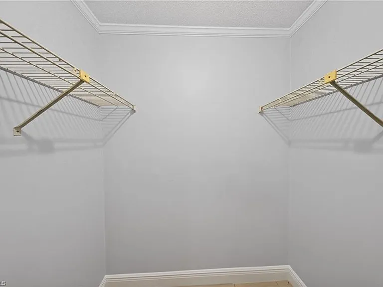 5300 Treetops Dr #I-206 — Photo 10
