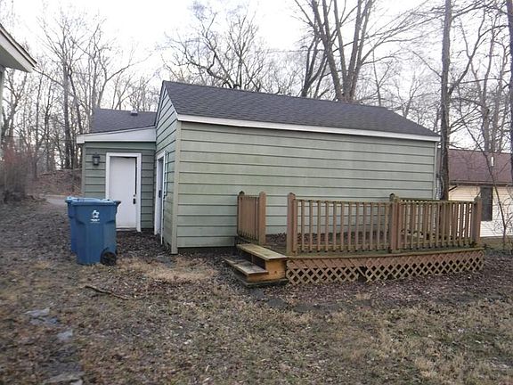 4th image of 209 Wallace Ave