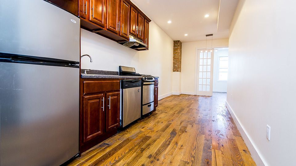 1st image of 1498 Dekalb Ave APT 2L