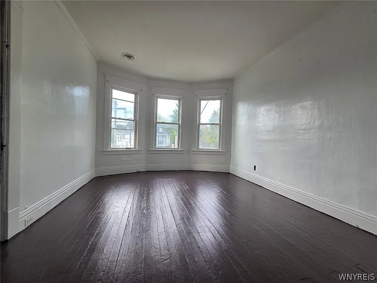 67 Moeller St #UPPER — Photo 7
