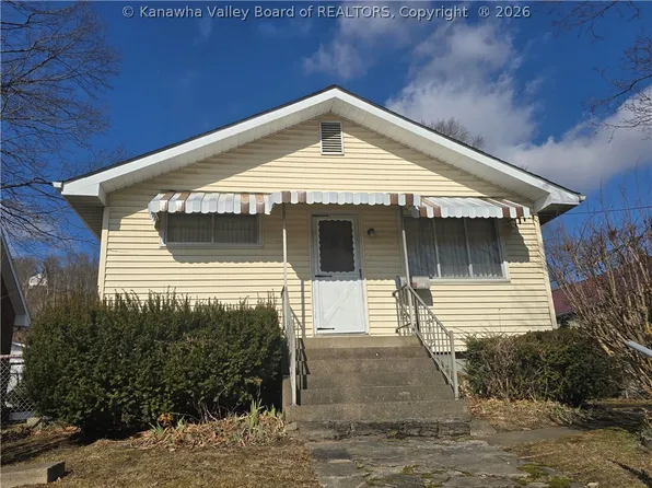 1417 Bigley Ave, Charleston, WV 25302