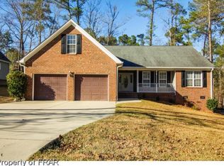 19 Loblolly Ct, Sanford, NC 27332