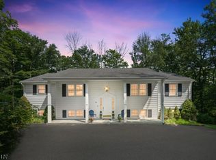 19 Summit Rd, Sparta, NJ 07871