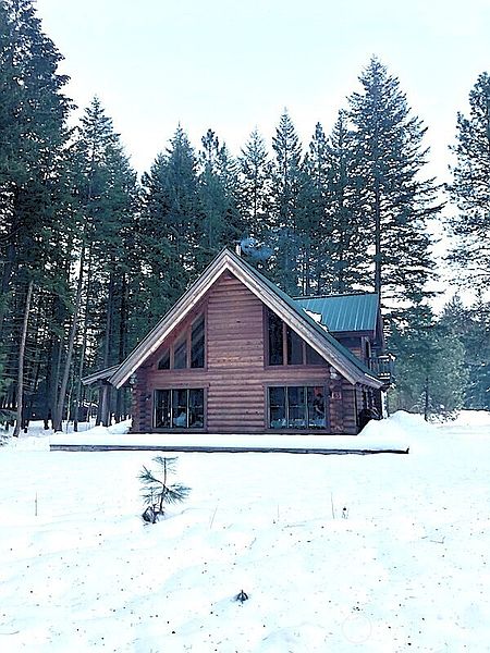 5th image of 65 Mazama Pines Lane