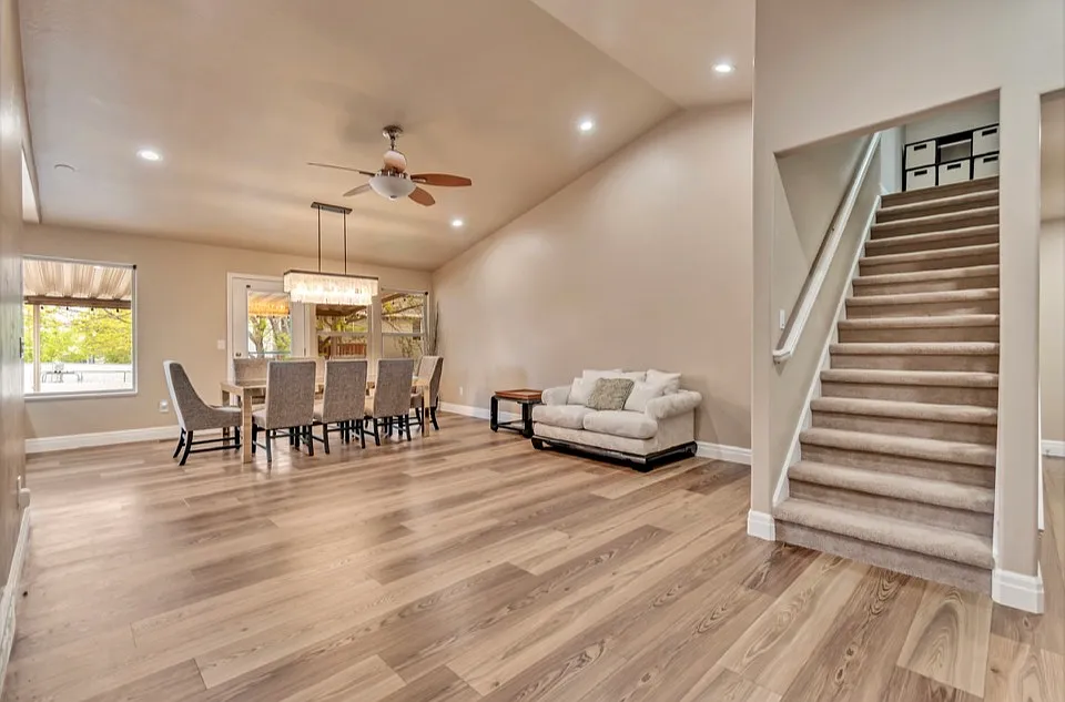 5 bed, 3175 sqft, $3,300 — Photo 4