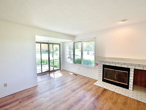 3rd image of 4749 S Pleasantview Rd Unit 35