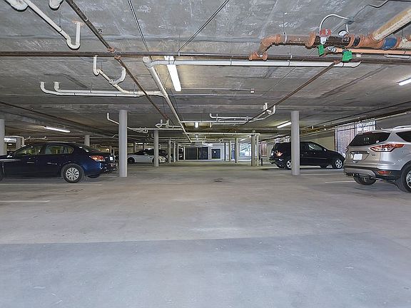 3rd image of 800 S Dakota Ave APT 430