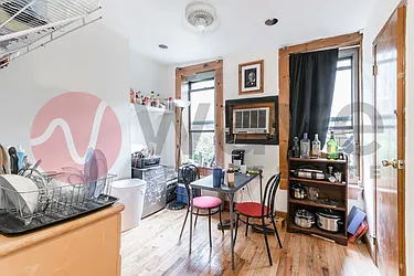Rented by Wave Real Estate Group