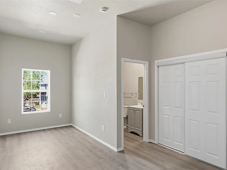 885 Sagewood Trl — Photo 6