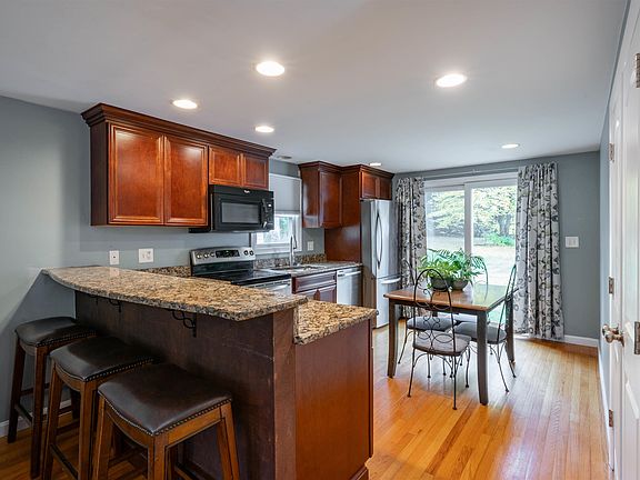 2nd image of 19 Sanders Road