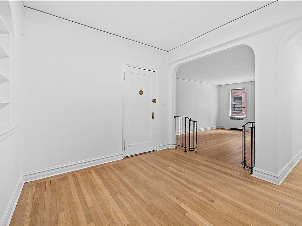 1st image of 3810 Greystone Ave APT 103