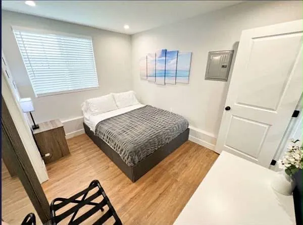 1 bed, 750 sqft, $1,500 — Photo 2
