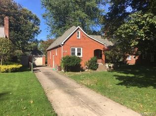 6285 Boston State Rd, Hamburg, NY 14075