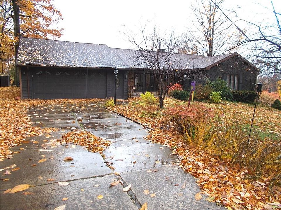 1st image of 5 Stewart Ave