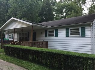 5222 Arrowwood Dr, Charleston, WV 25313