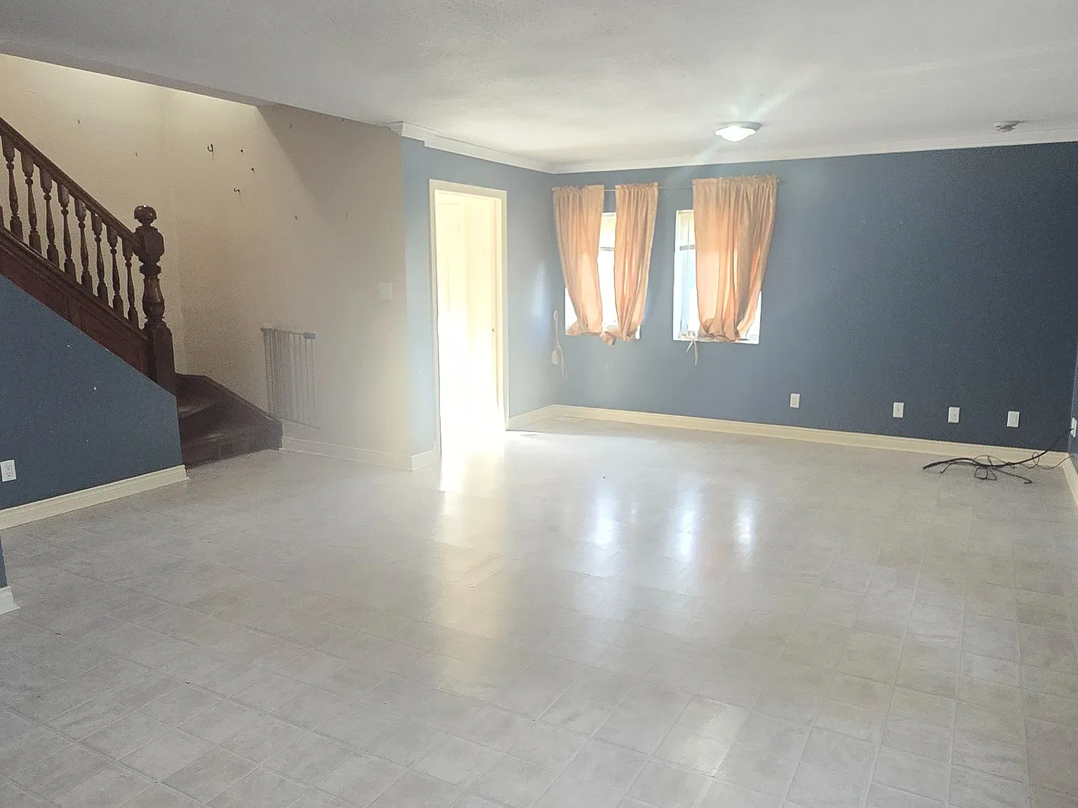 3 bed, $3,500 — Photo 3