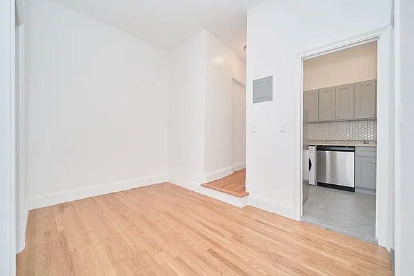 Rented by Living New York | media 10