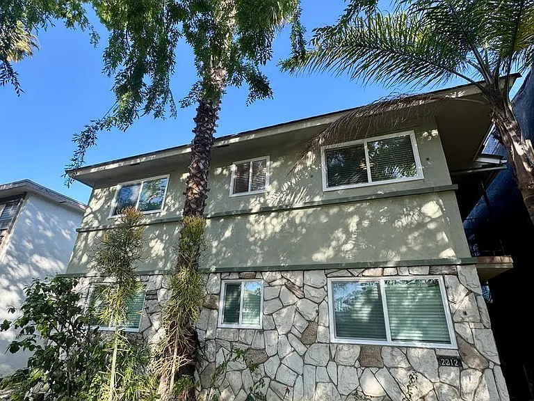 2212 San Anseline Ave #1 — Photo 11