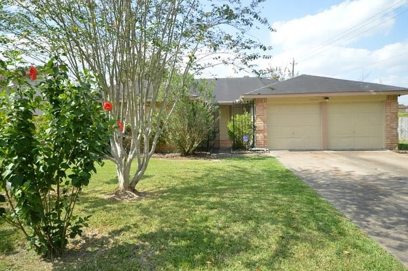 1st image of 9206 Beckford Dr