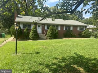 5801 Huntland Rd, Temple Hills, MD 20748